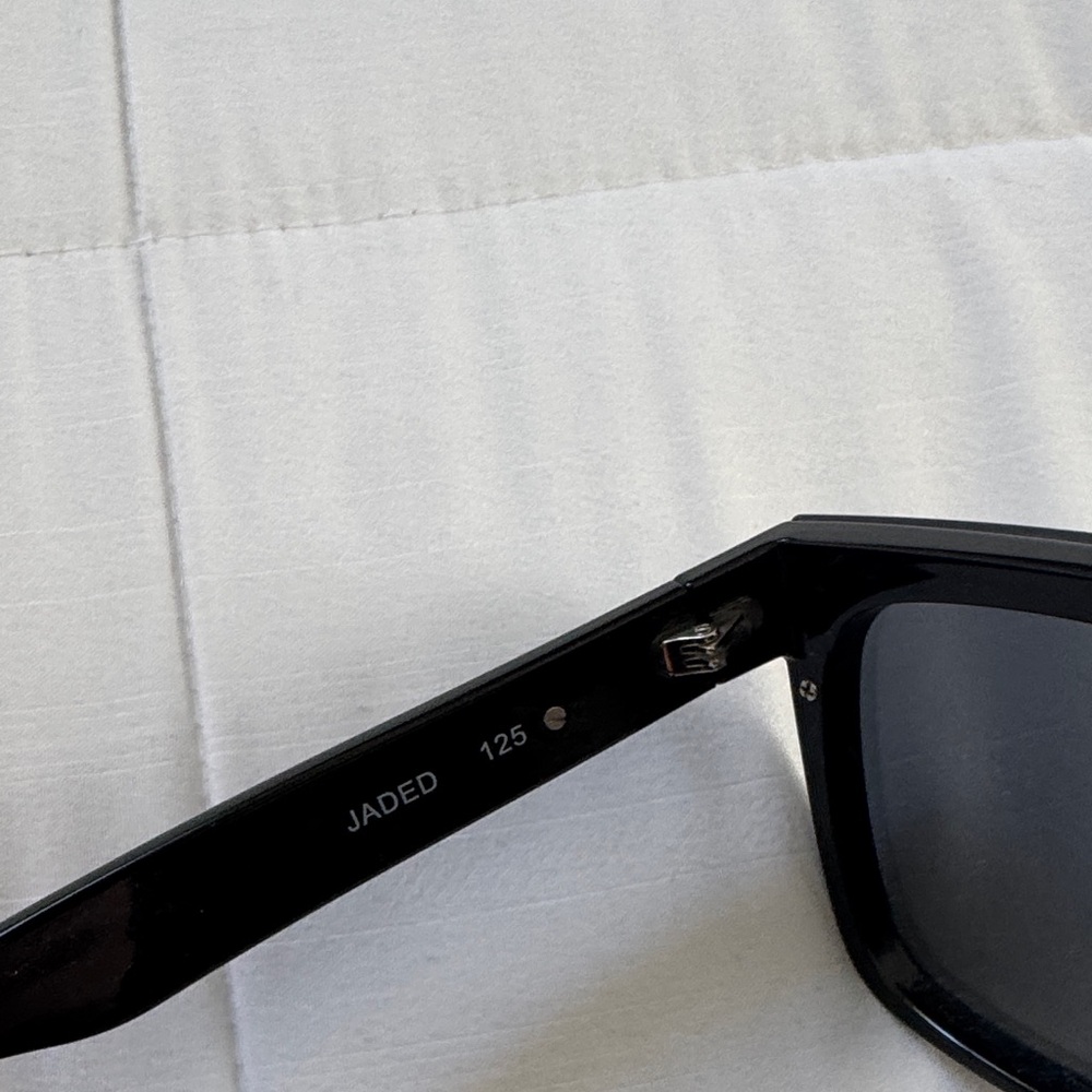 Quay Australia Black Sunglasses with Gold Star Accents - Picture 3 of 3